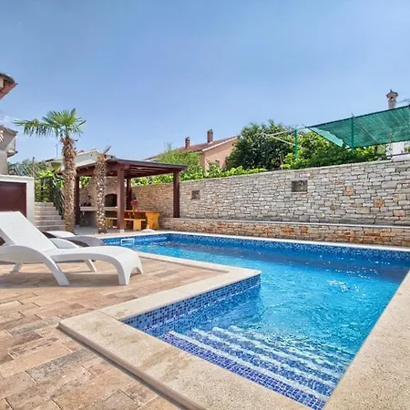 Апартаменты Stinjan