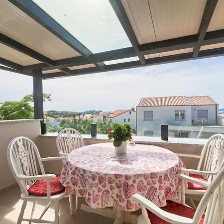 Appartement Stinjan Pula