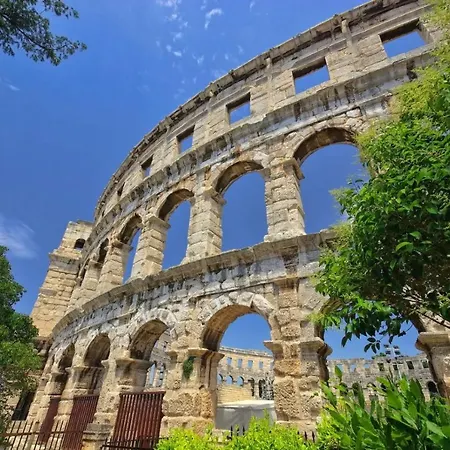 Stinjan Appartement Pula