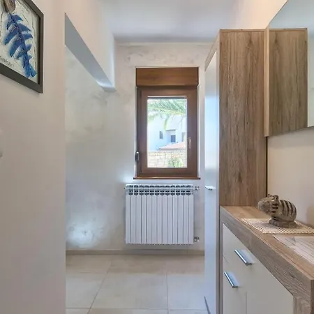 Appartement Stinjan Pula